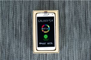 三星Galaxy S5深度评测，性能卓越，用户体验出色，值得一读！ (https://www.qianyan.tech/) 头条 第1张
