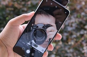 华硕ZenFone 7系列震撼发布，三折叠相机革新设计，上手即知！ (https://www.qianyan.tech/) 头条 第1张