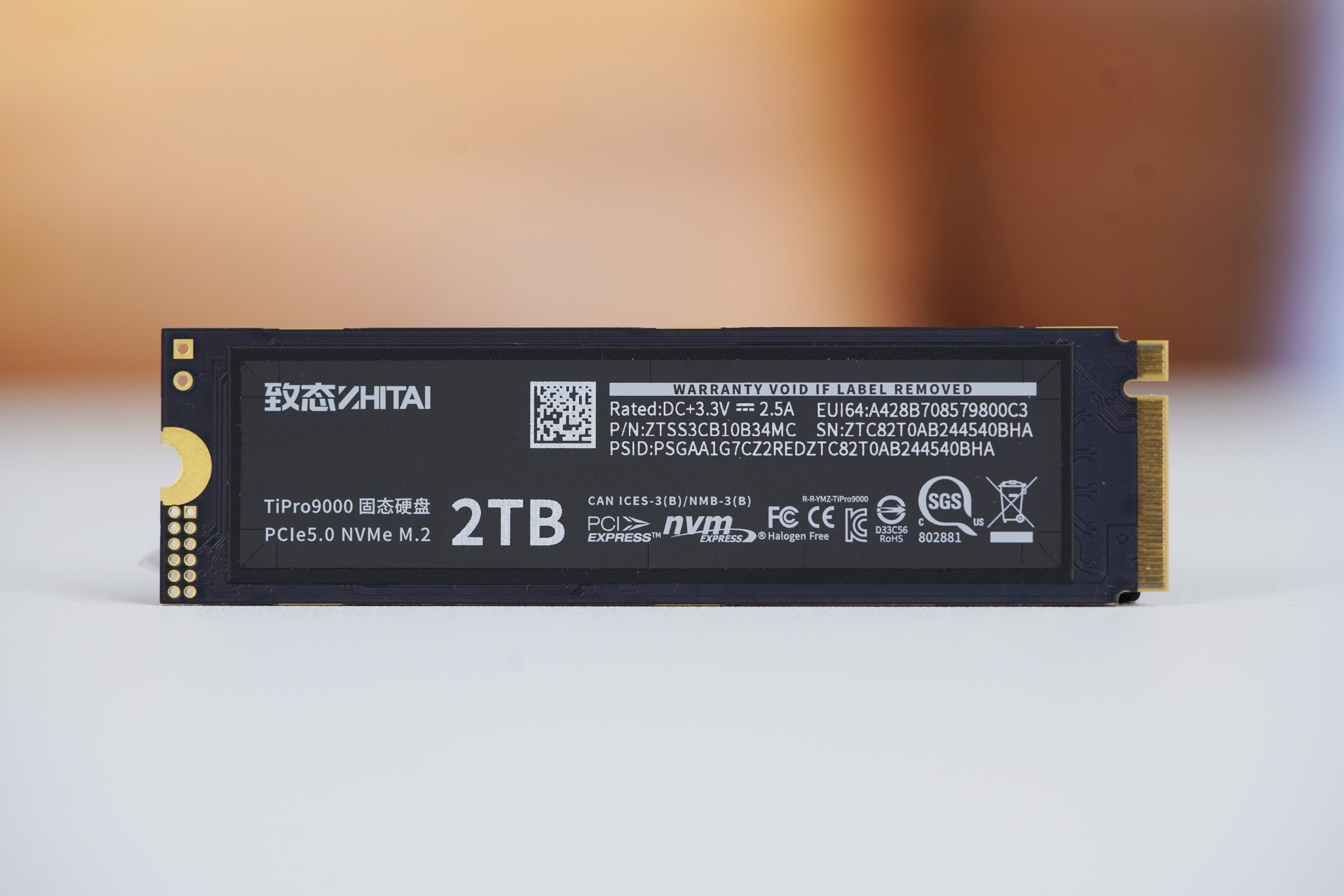 长江存储致态TiPro9000 2TB SSD图赏 速度逼近PCIe 5.0极限 - 硬件  (https://www.qianyan.tech/) 头条 第4张