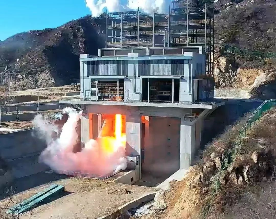 220吨级大推力氢氧火箭发动机试车圆满成功   (https://www.qianyan.tech/) 科学 第2张